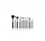 Wholesale Sigma Make Me Brush Essential Kit in black
